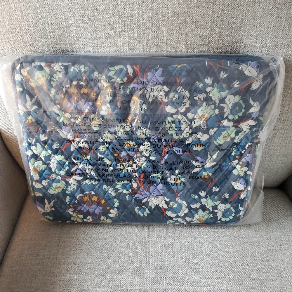 Vera Bradley Floral Bursts Laptop Sleeve